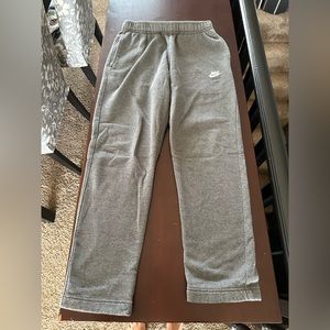 Men’s Nike Sweatpants Size Small
